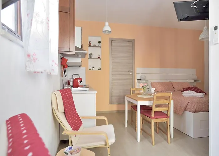 Holiday home Romantic Con Vasca Idromassaggio *